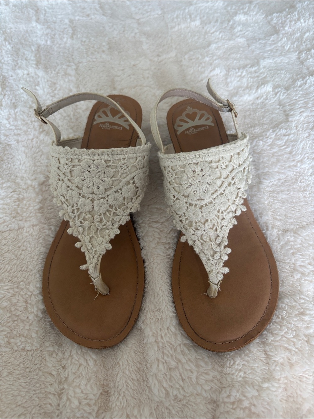 Fergalicious Boho Wedge Heels – Size 8.5 Cream/Tan